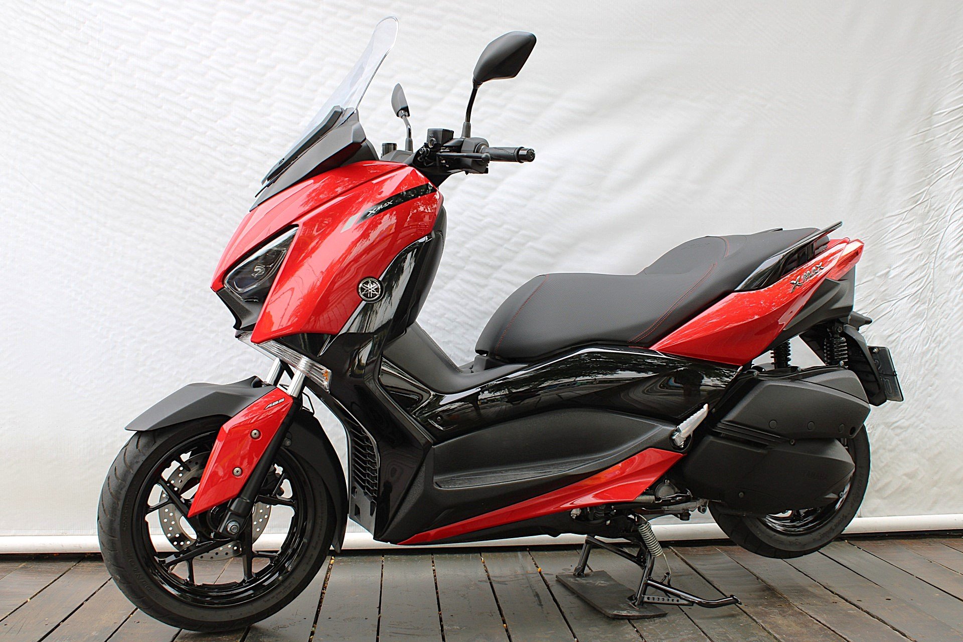 YAMAHA XMAX ABS