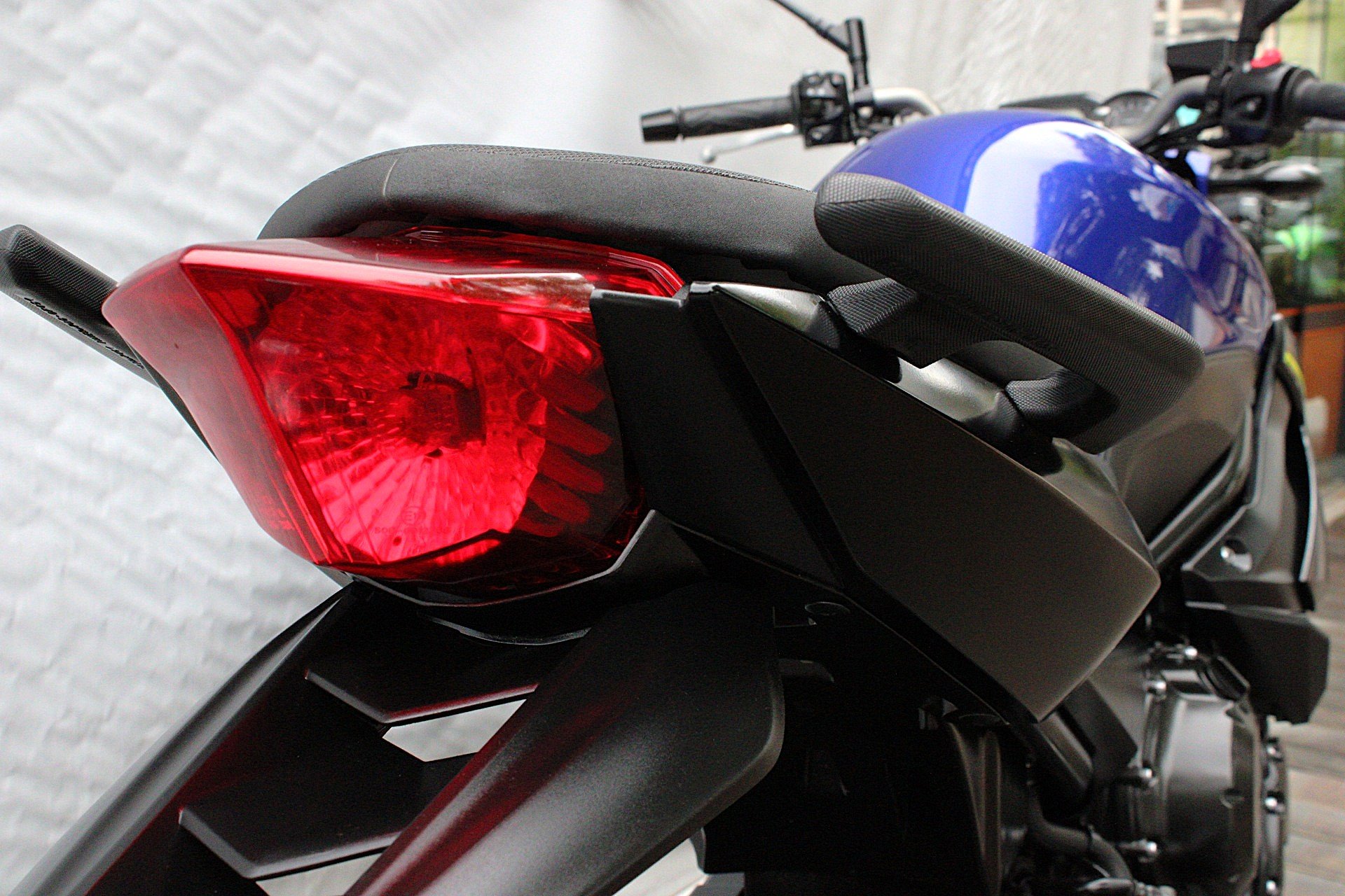 YAMAHA XJ6 N ABS