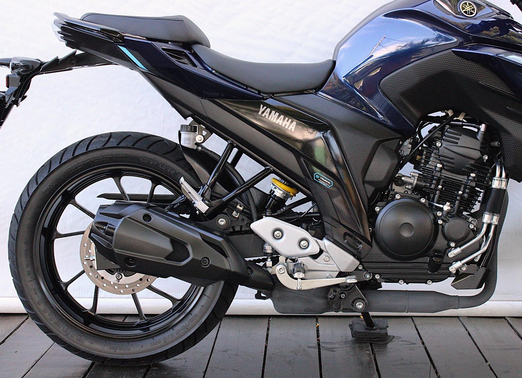 YAMAHA FZ25 FAZER CONNECTED ABS