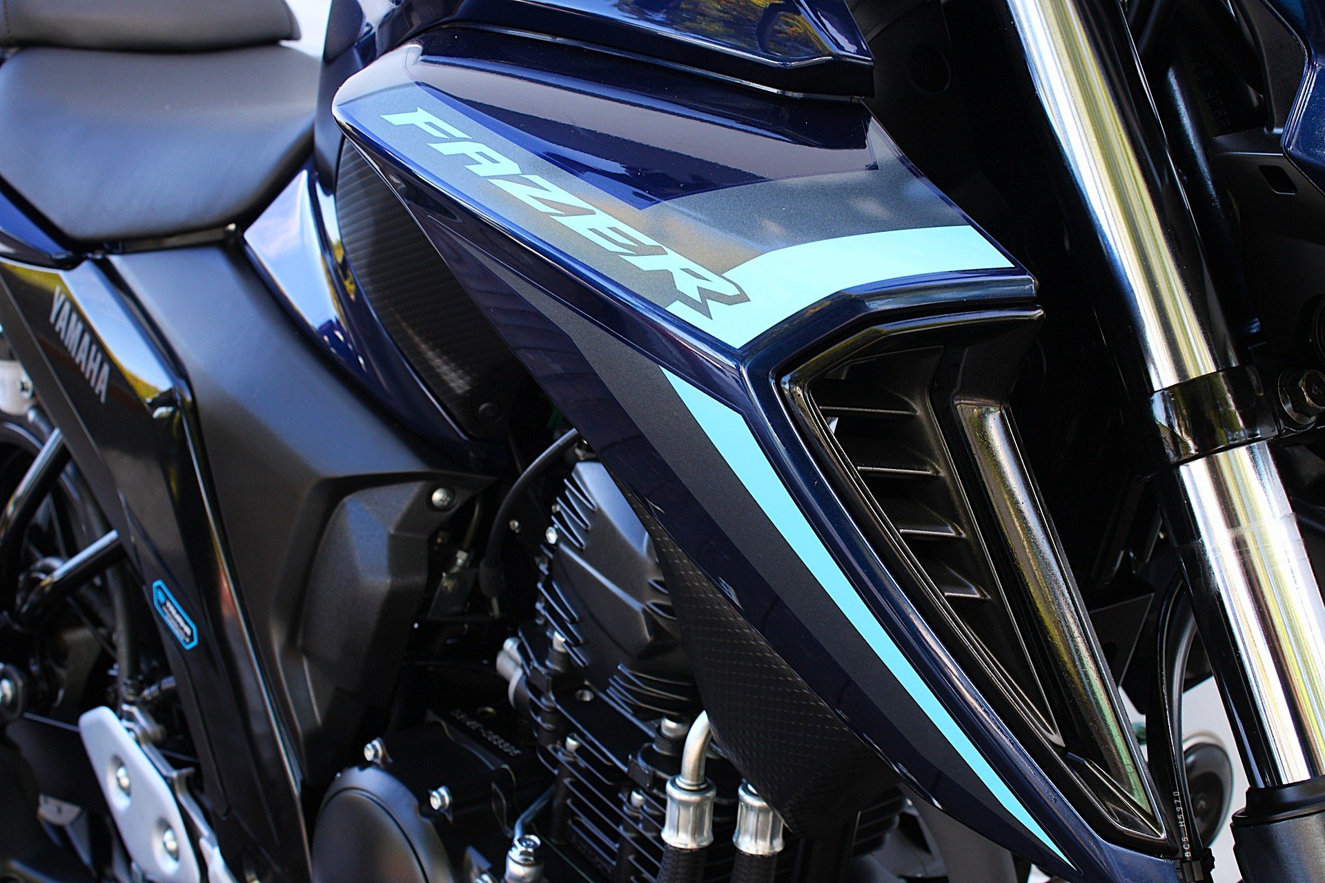YAMAHA FZ25 FAZER CONNECTED ABS