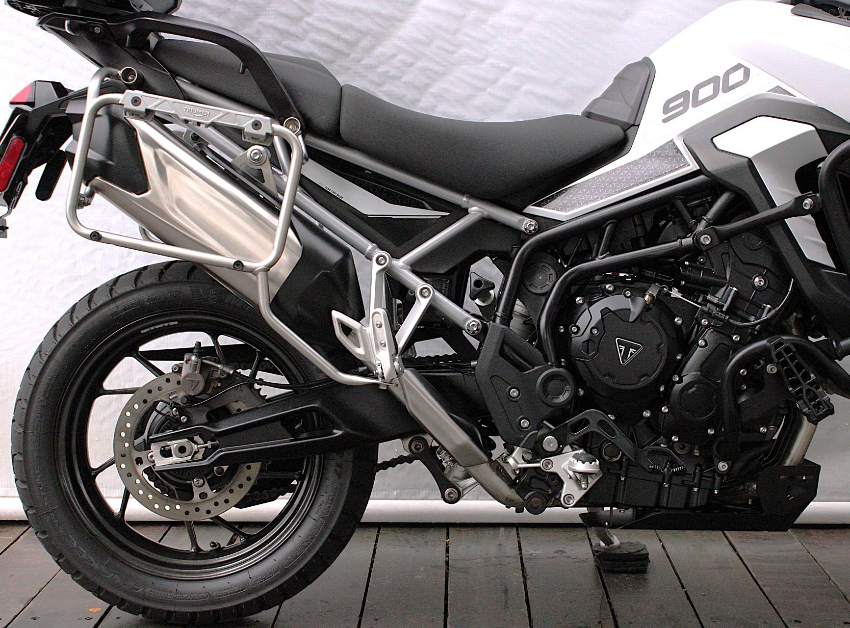 TRIUMPH TIGER 900 GT