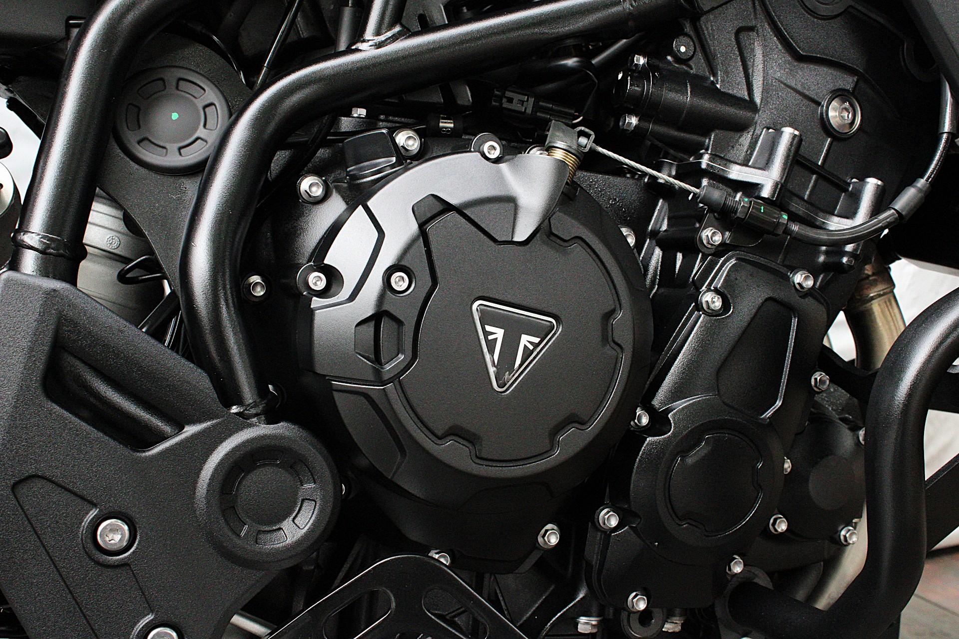 TRIUMPH TIGER 900 GT