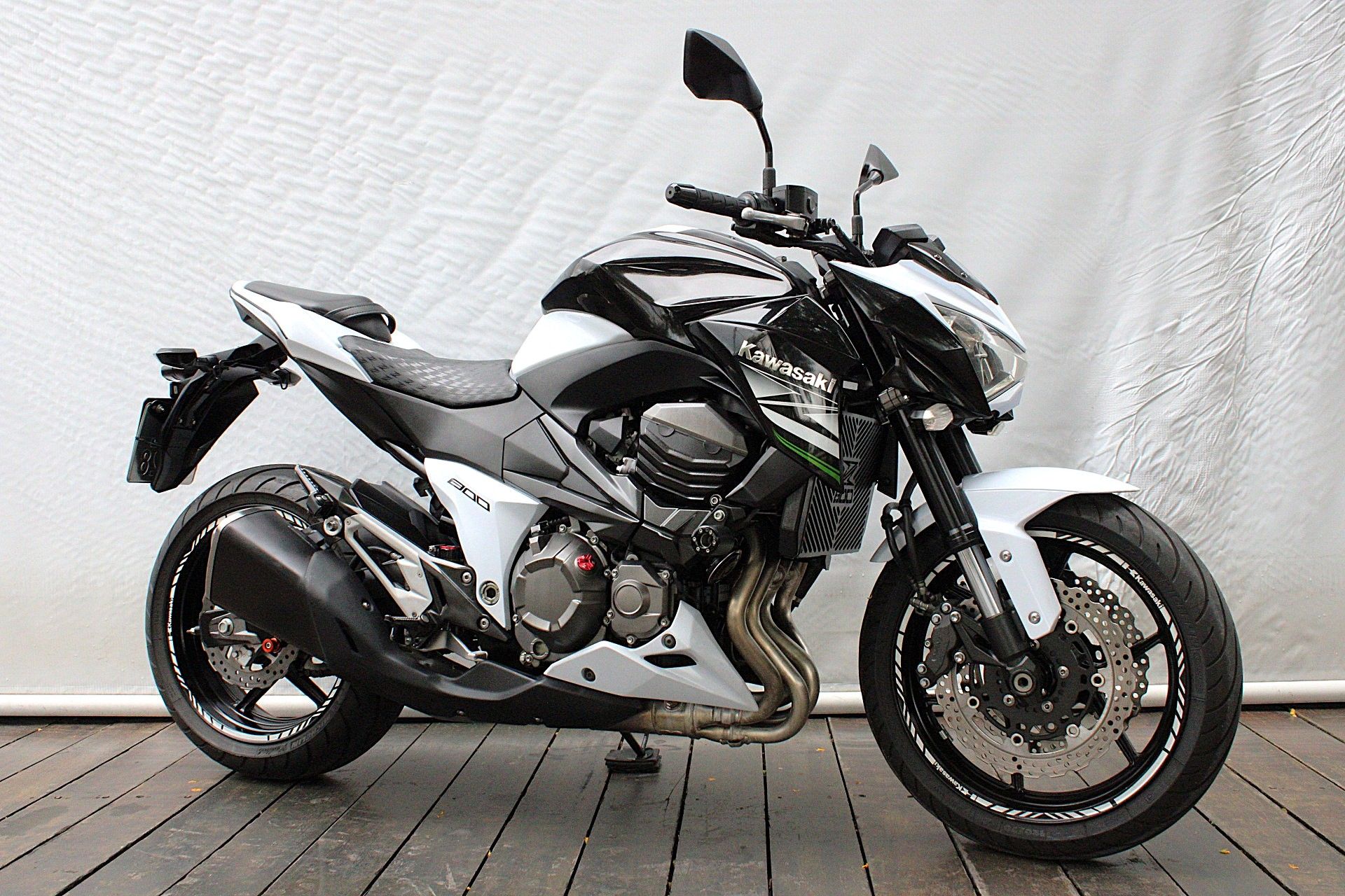 KAWASAKI Z800
