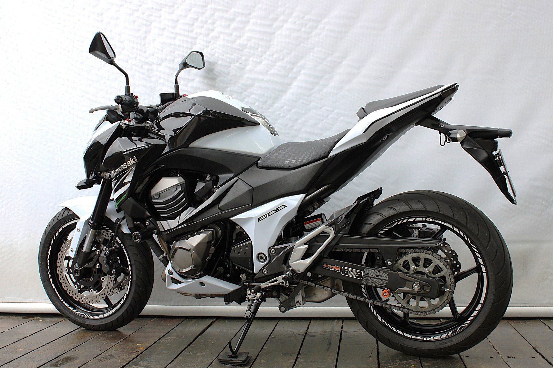 KAWASAKI Z800
