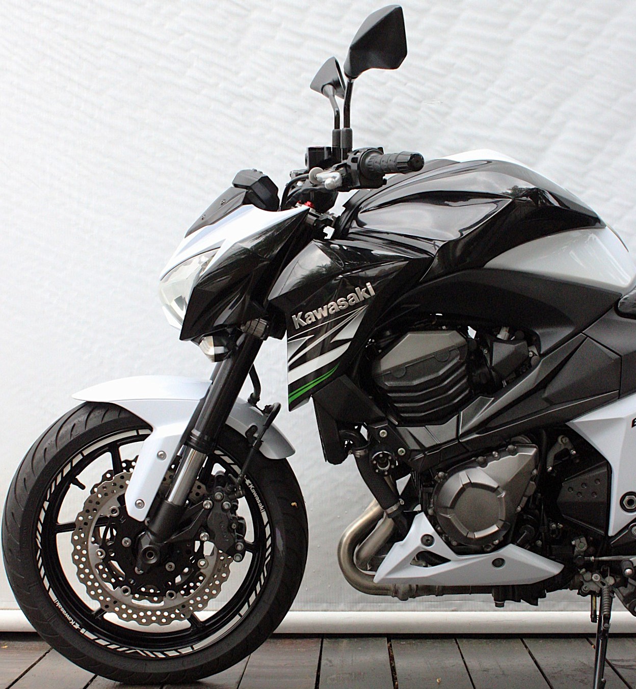 KAWASAKI Z800