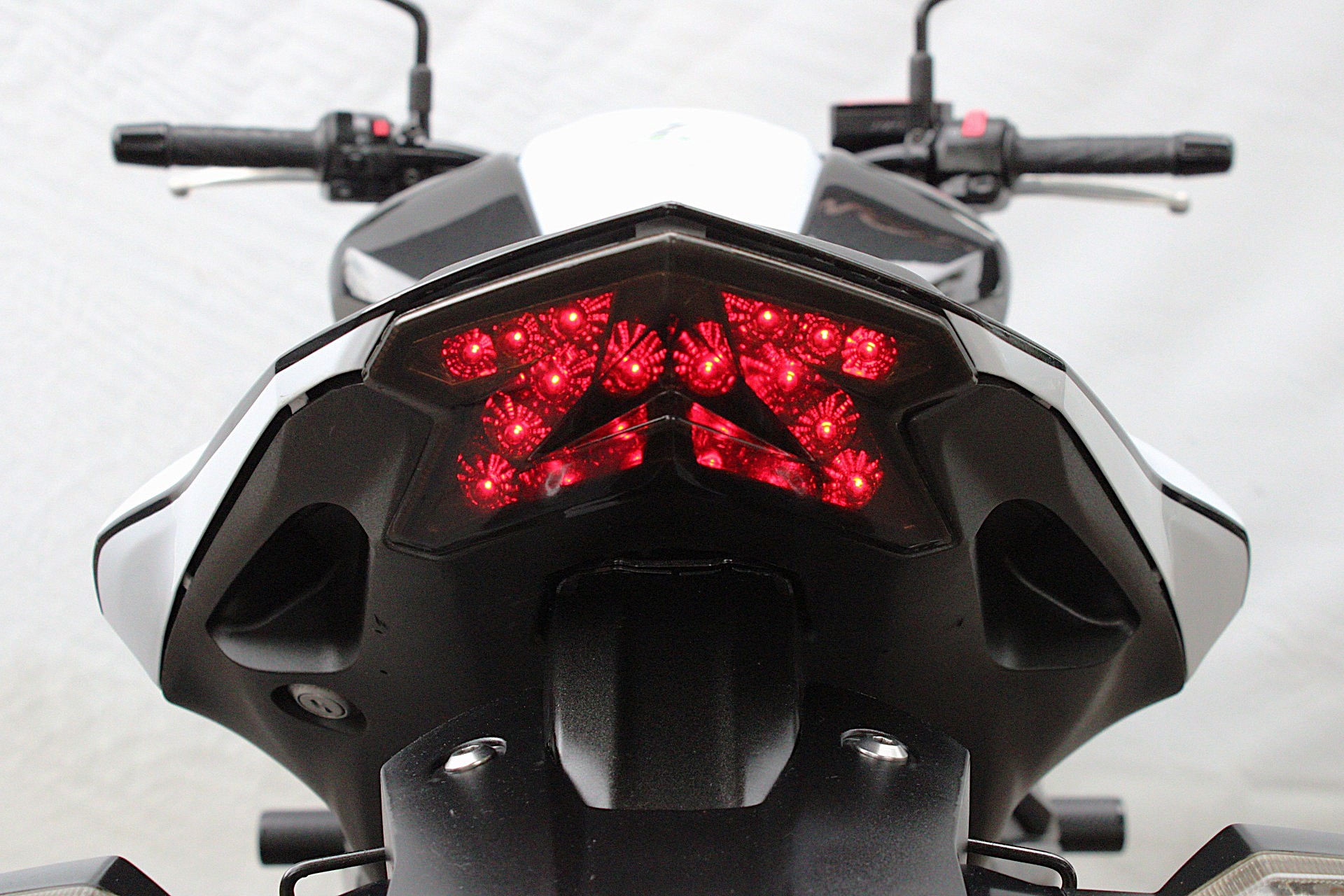 KAWASAKI Z800