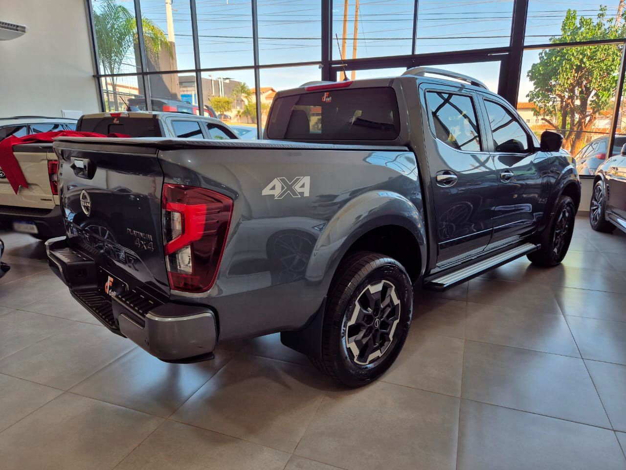 NISSAN FRONTIER