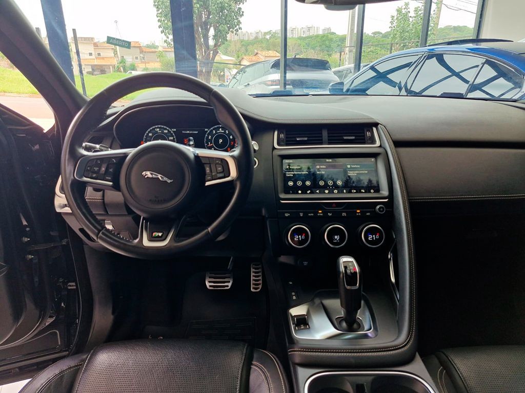 JAGUAR E-PACE