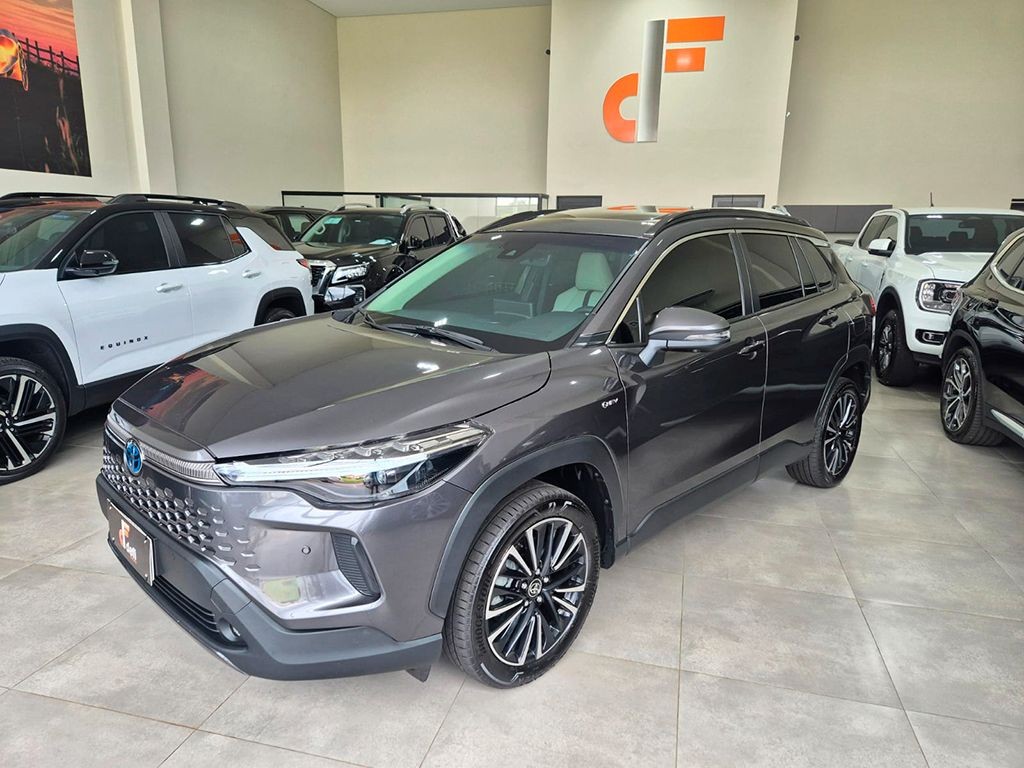 TOYOTA COROLLA CROSS
