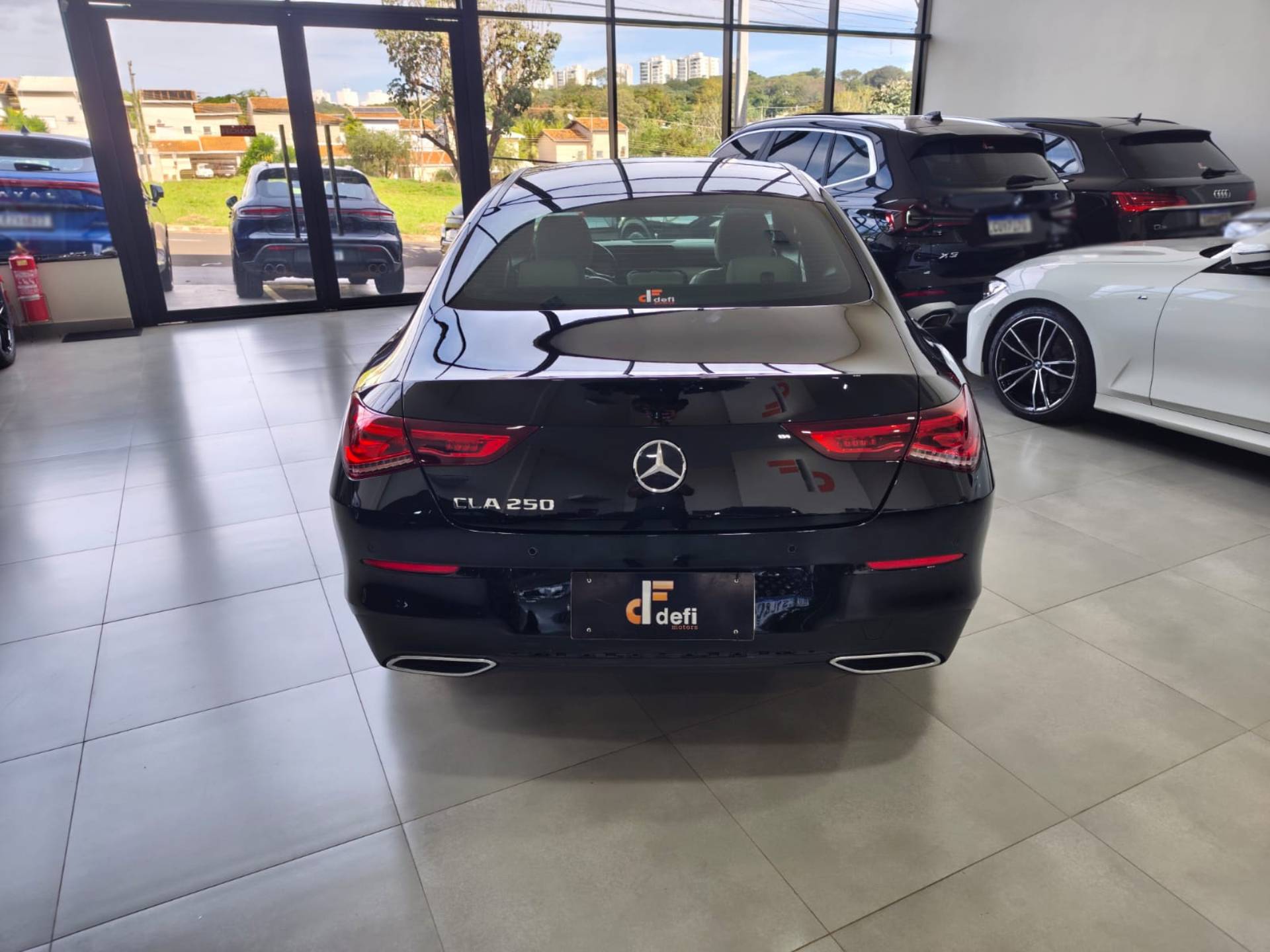MERCEDES-BENZ CLA 250