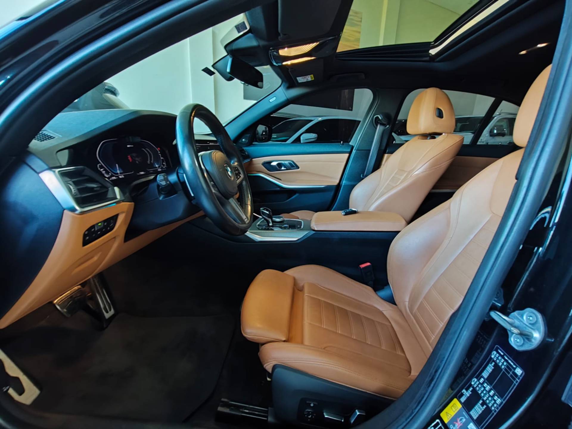 BMW 330e