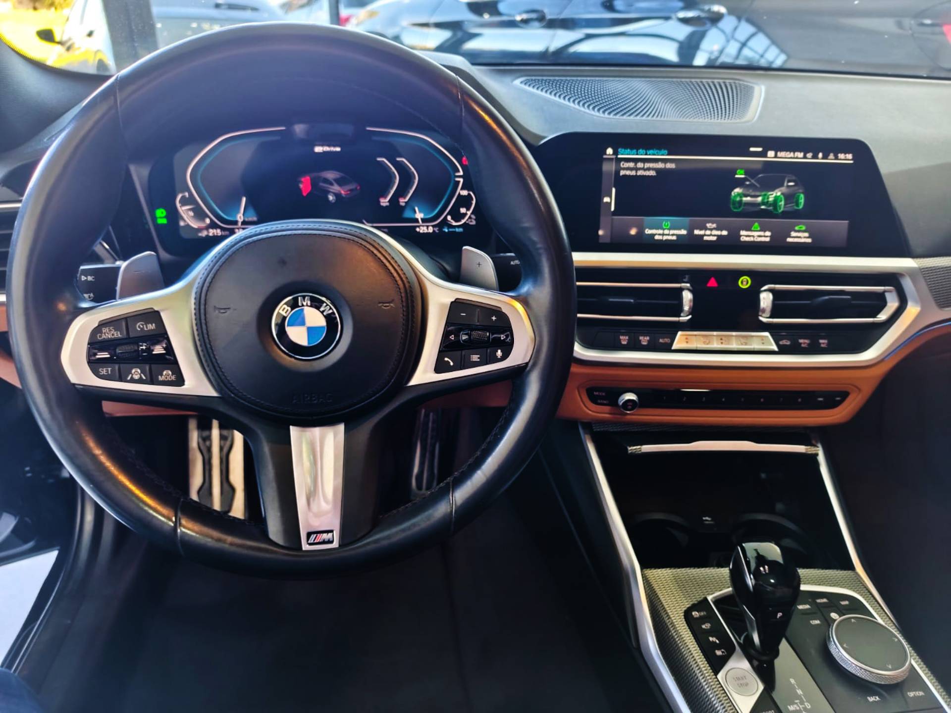 BMW 330e