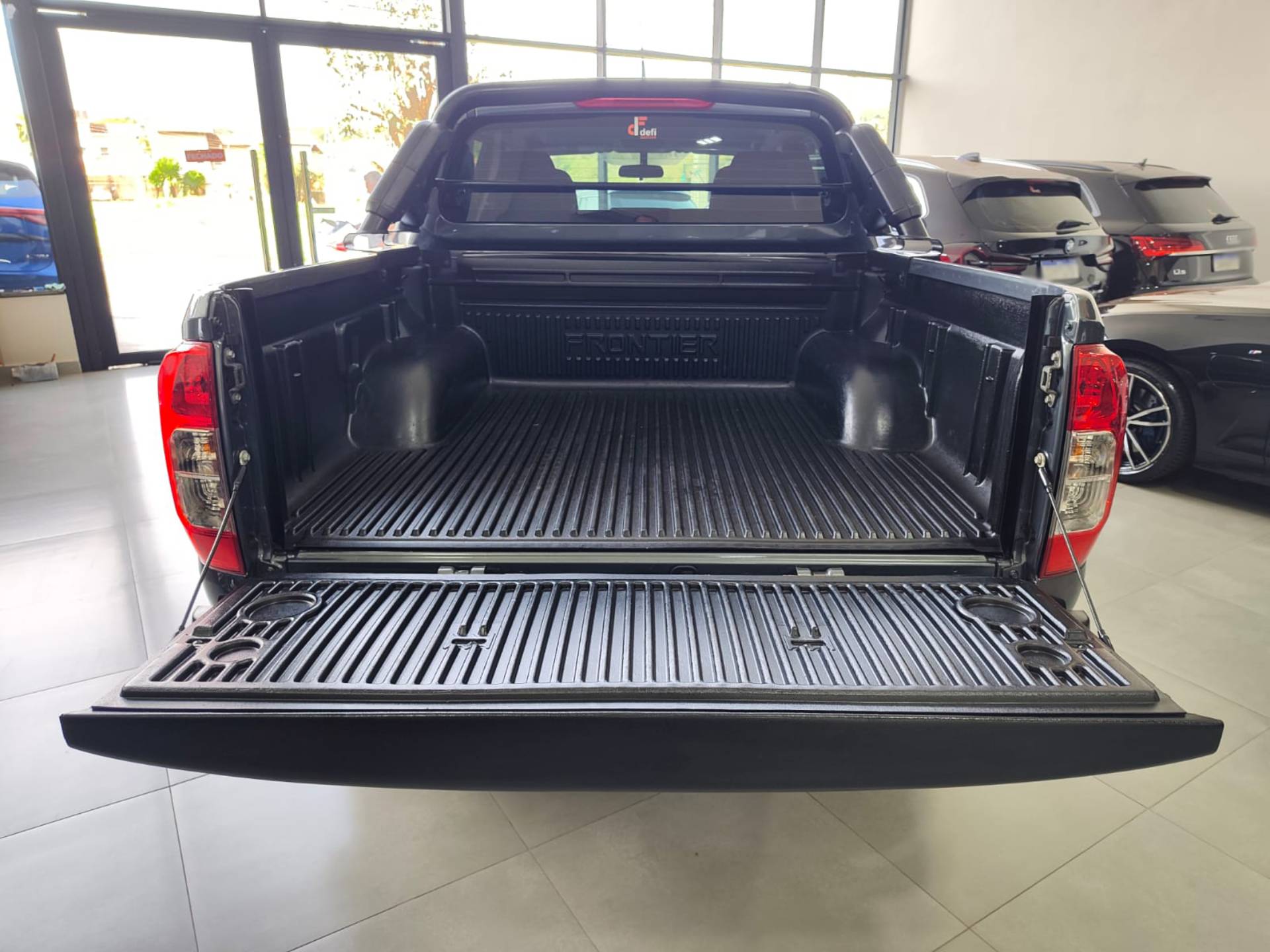 NISSAN FRONTIER