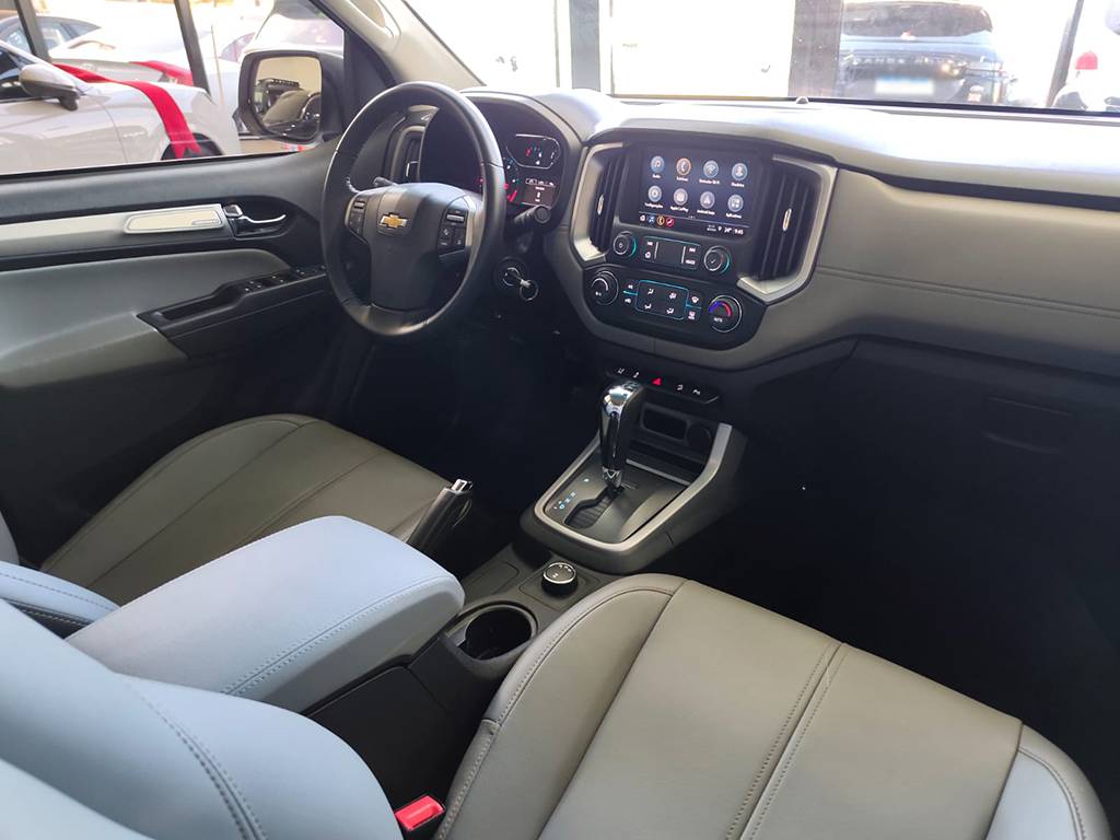 CHEVROLET S10