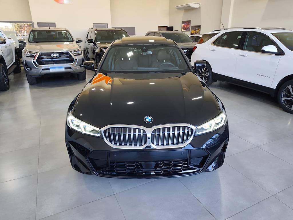 BMW 320i