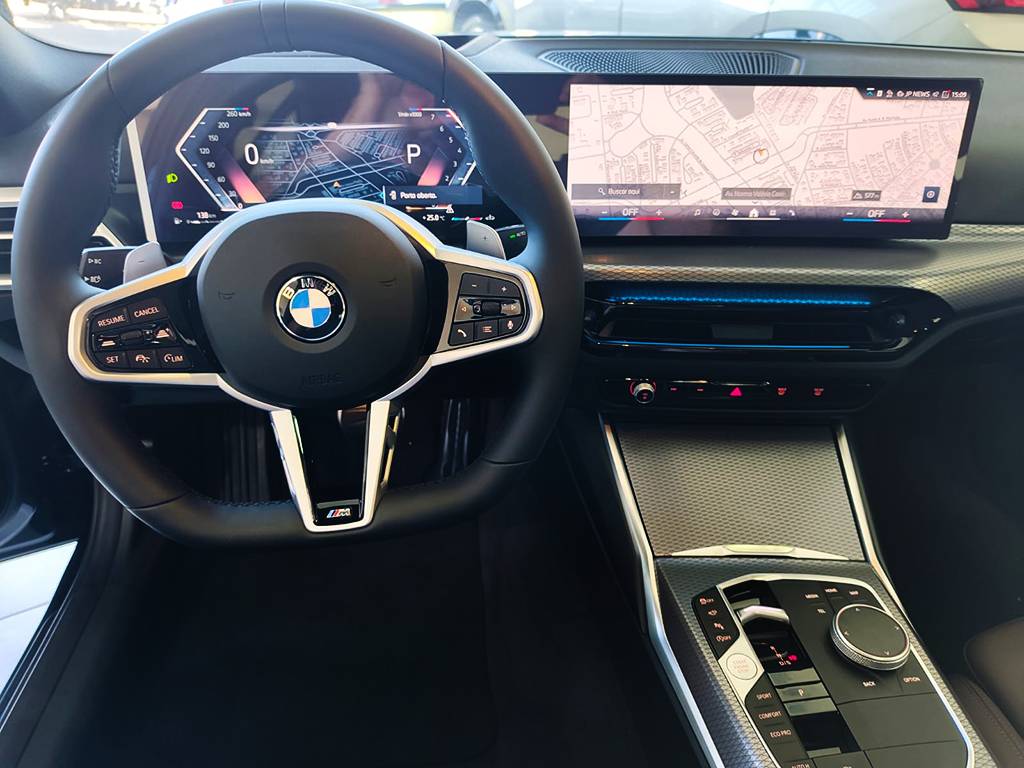 BMW 320i