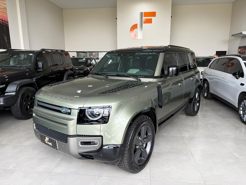 LAND ROVER DEFENDER