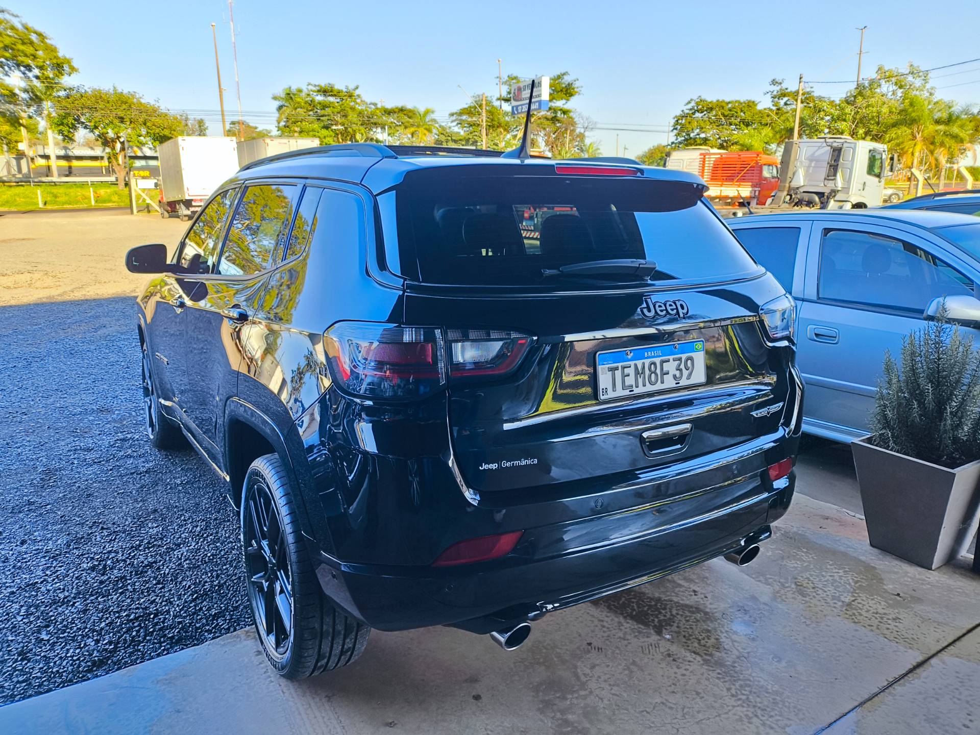 JEEP COMPASS
