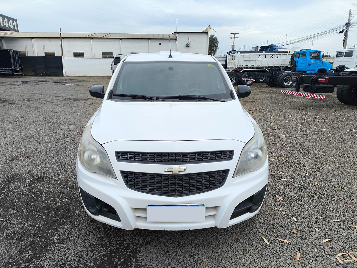 CHEVROLET MONTANA