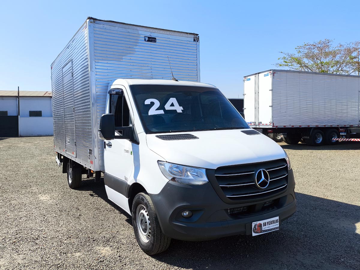 MERCEDES-BENZ SPRINTER