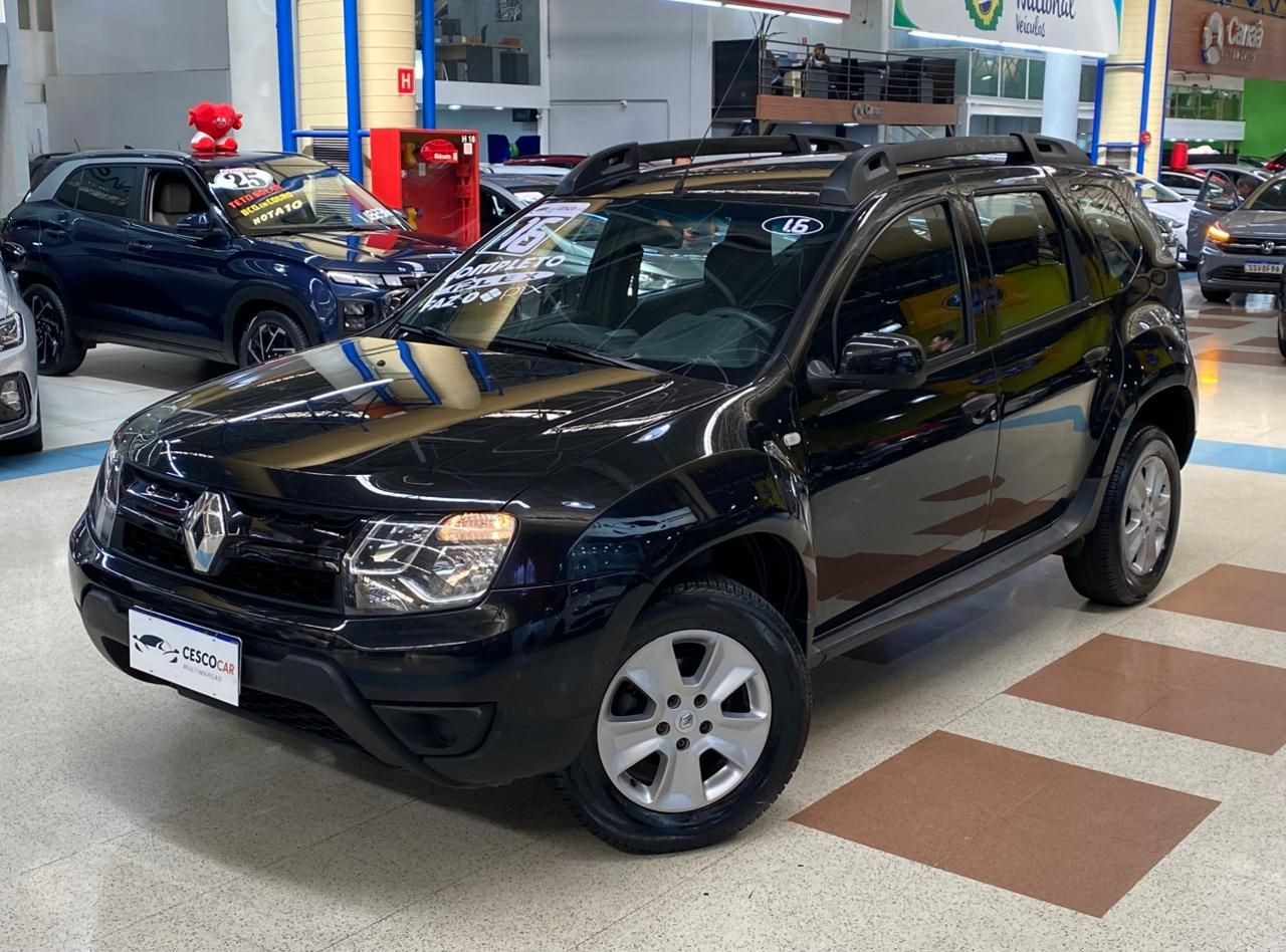 RENAULT DUSTER