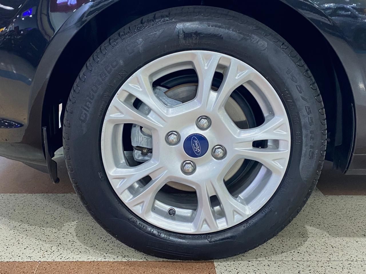 FORD FIESTA