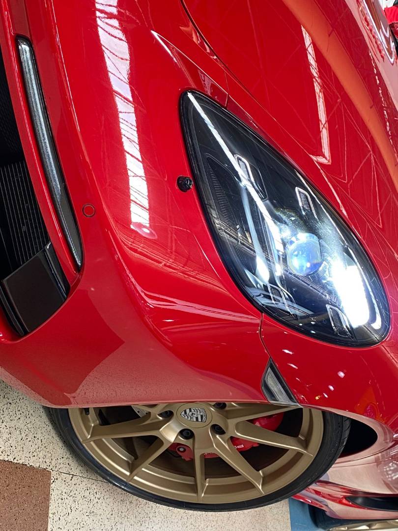PORSCHE 718
