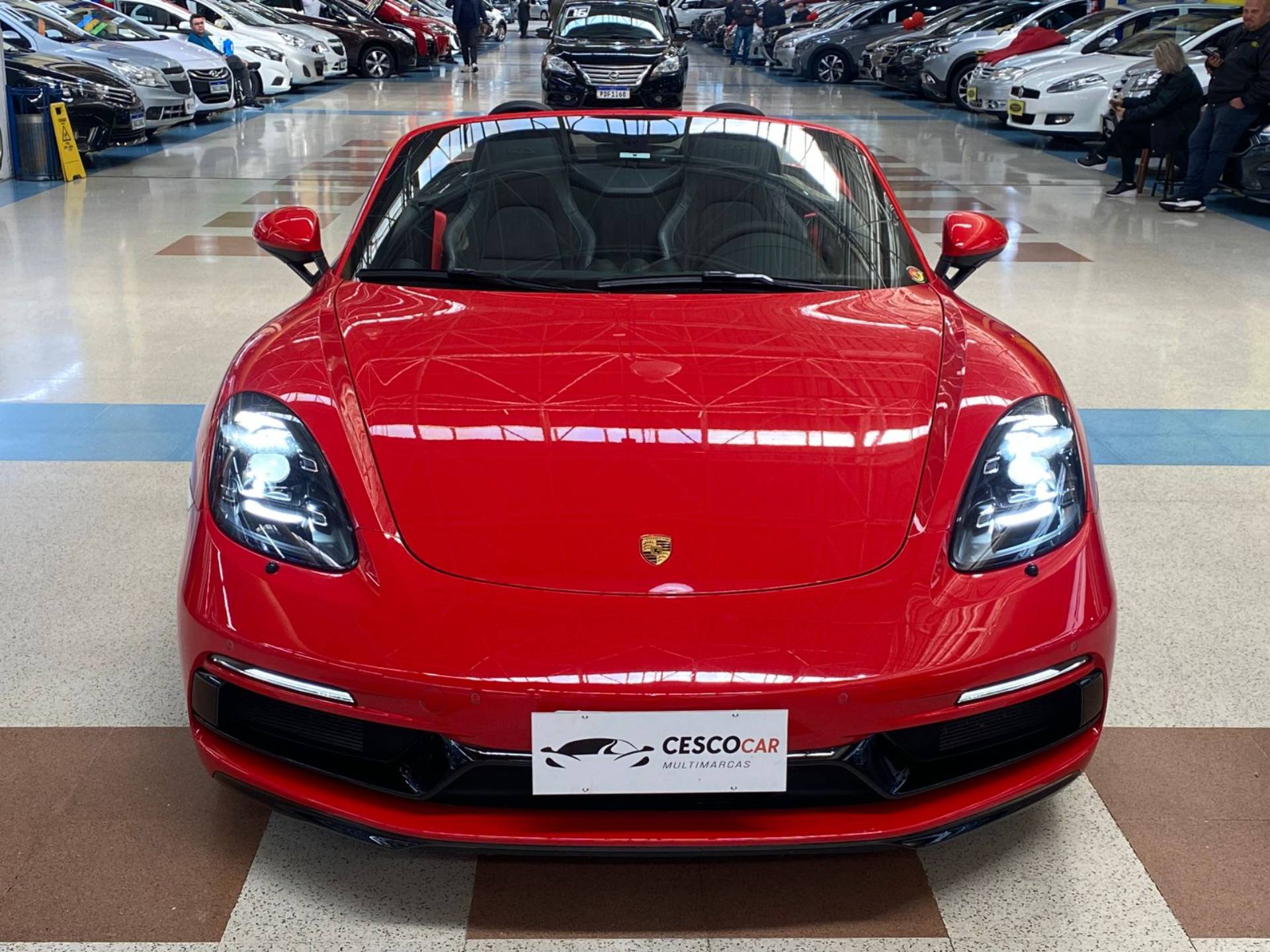 PORSCHE 718