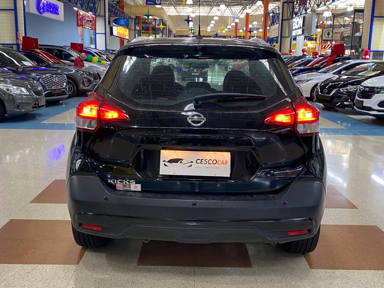 NISSAN KICKS