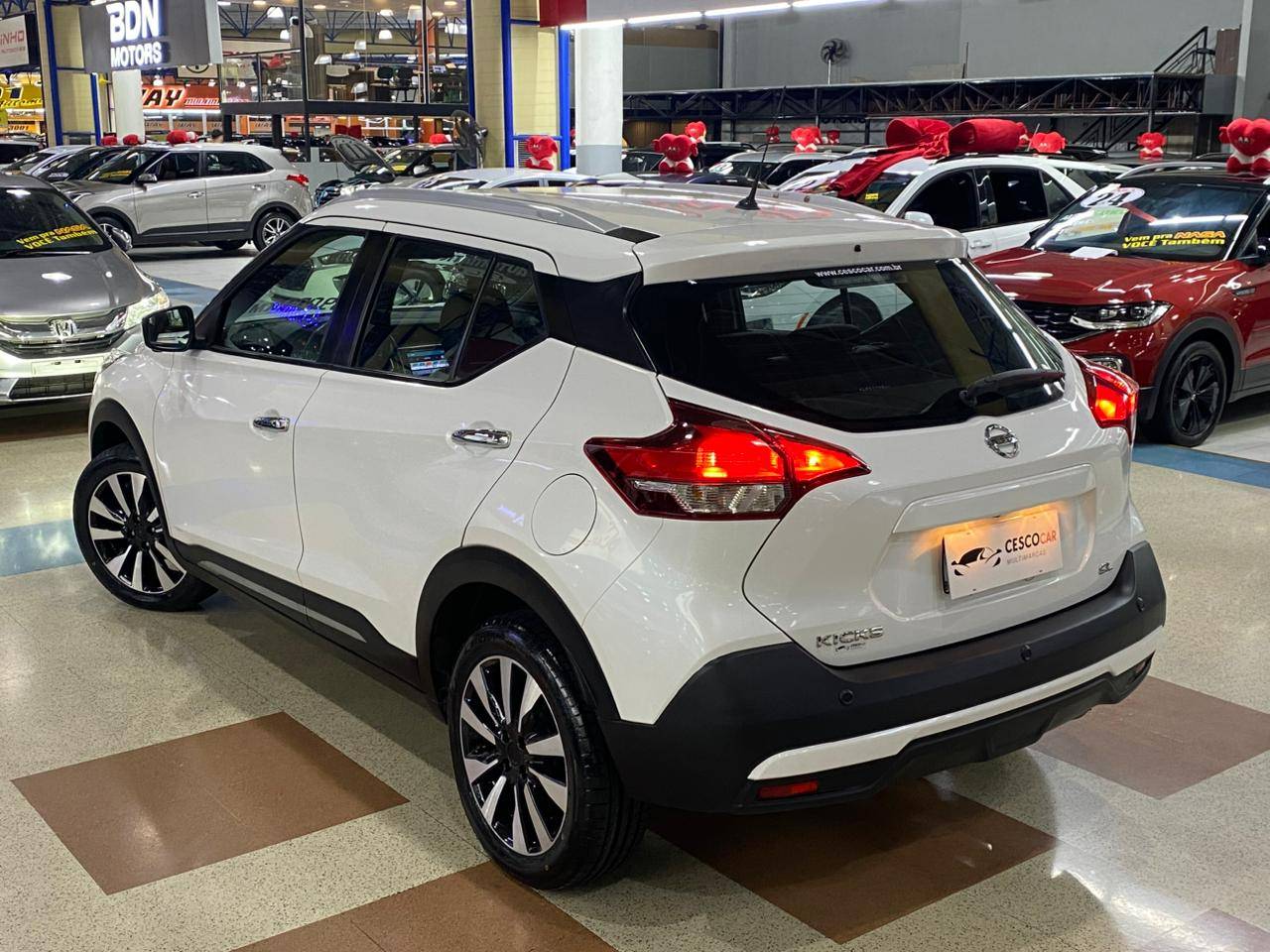 NISSAN KICKS