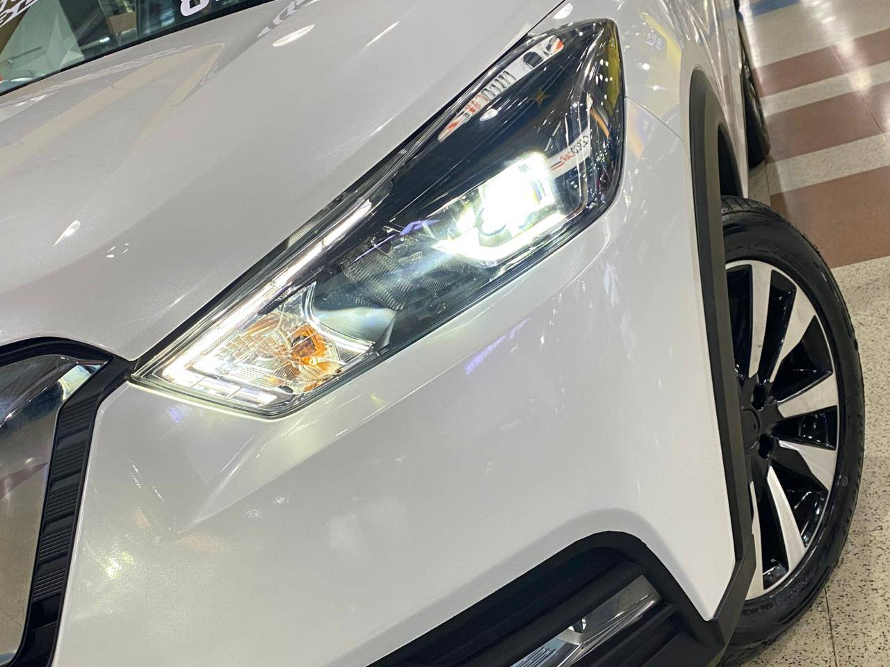 NISSAN KICKS