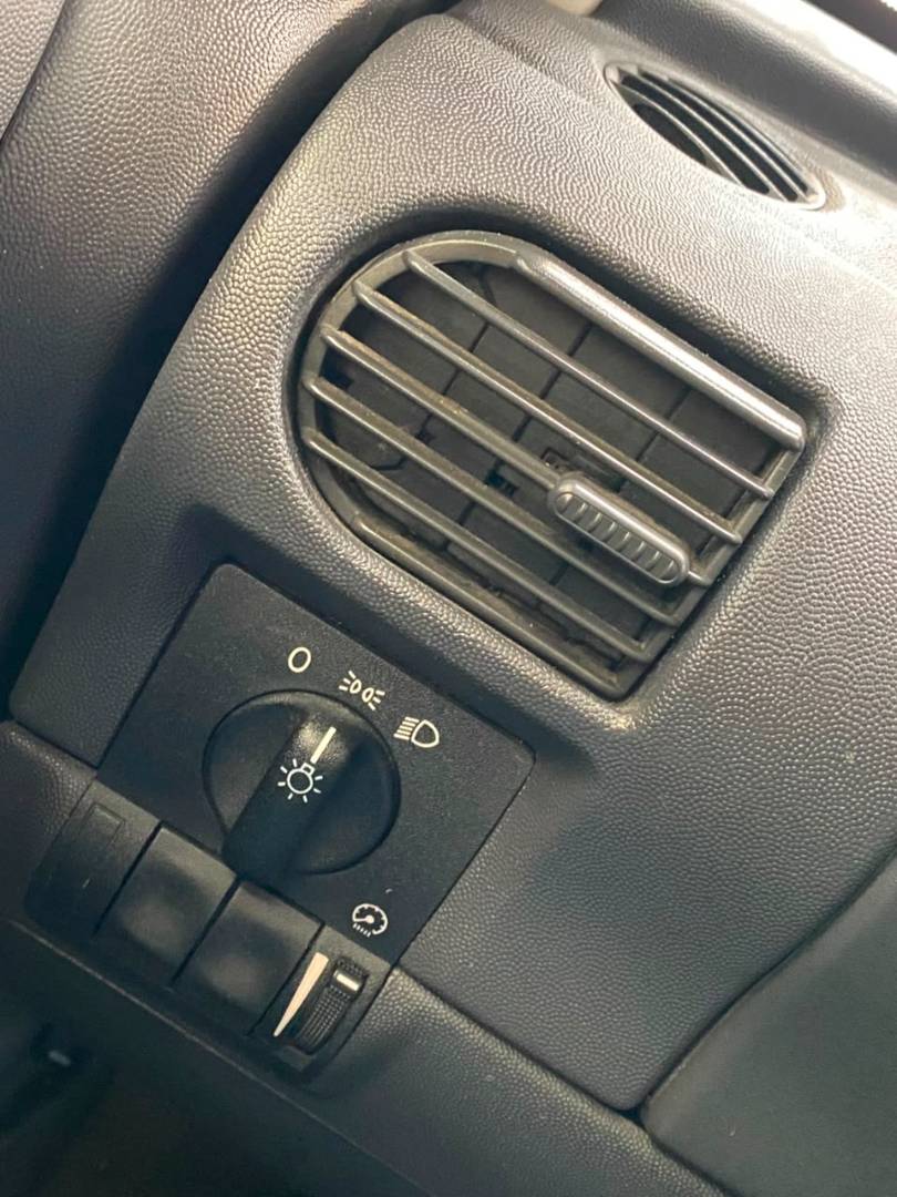 CHEVROLET CORSA