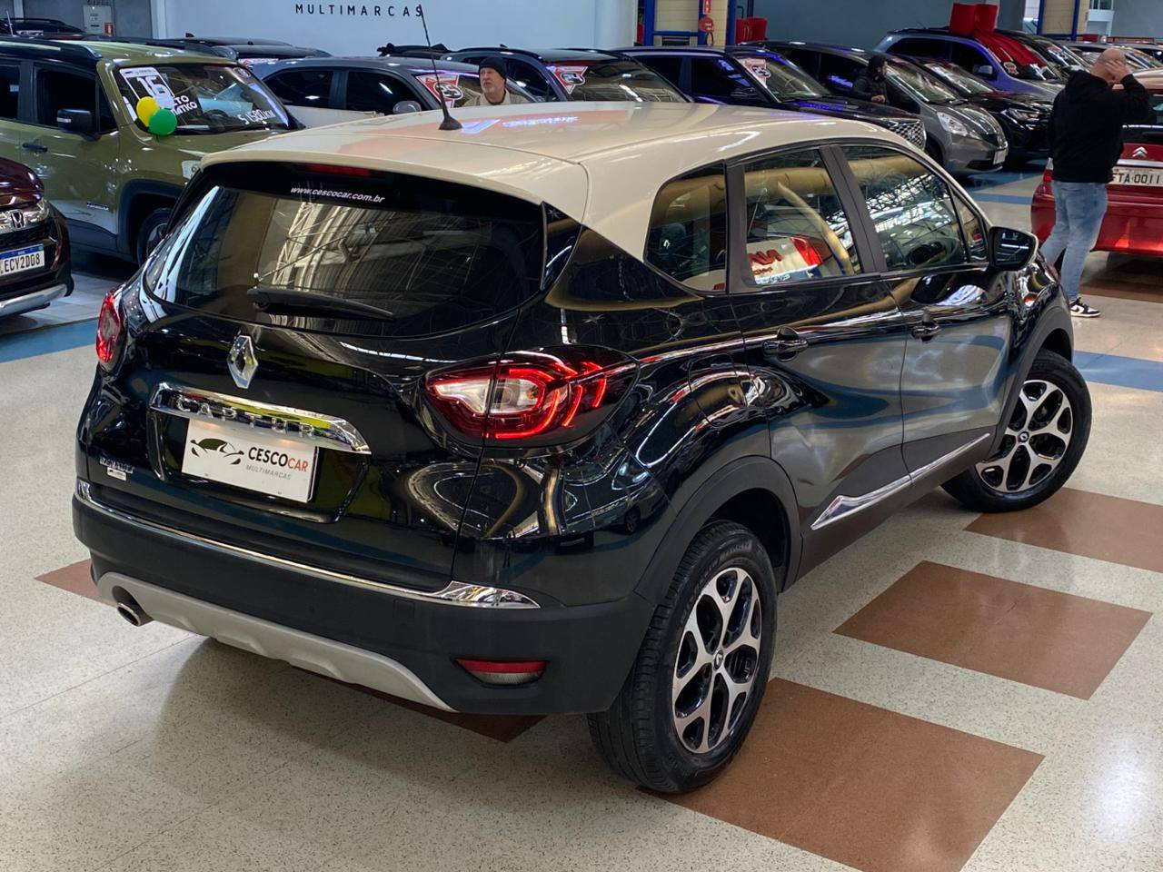 RENAULT CAPTUR