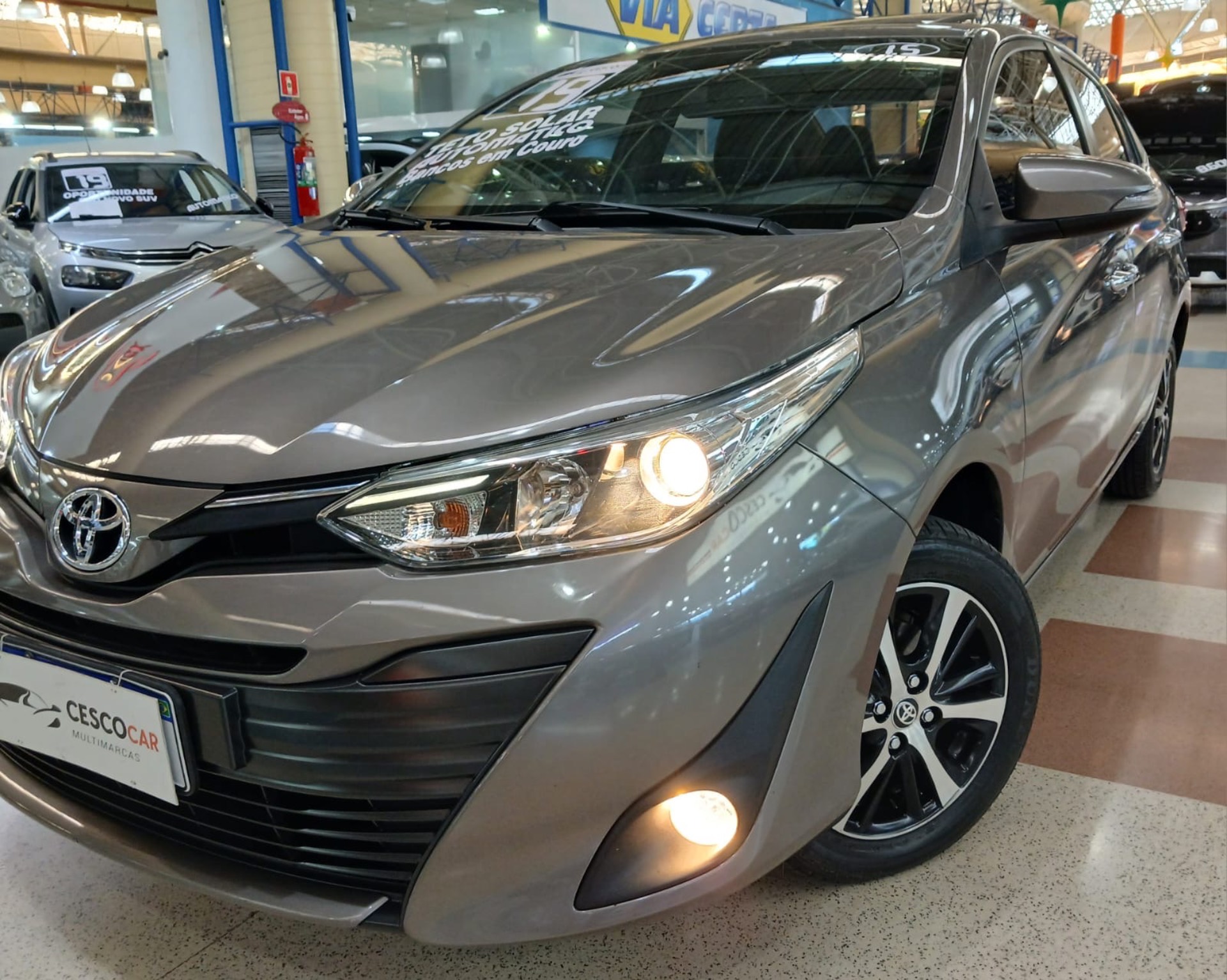 TOYOTA YARIS