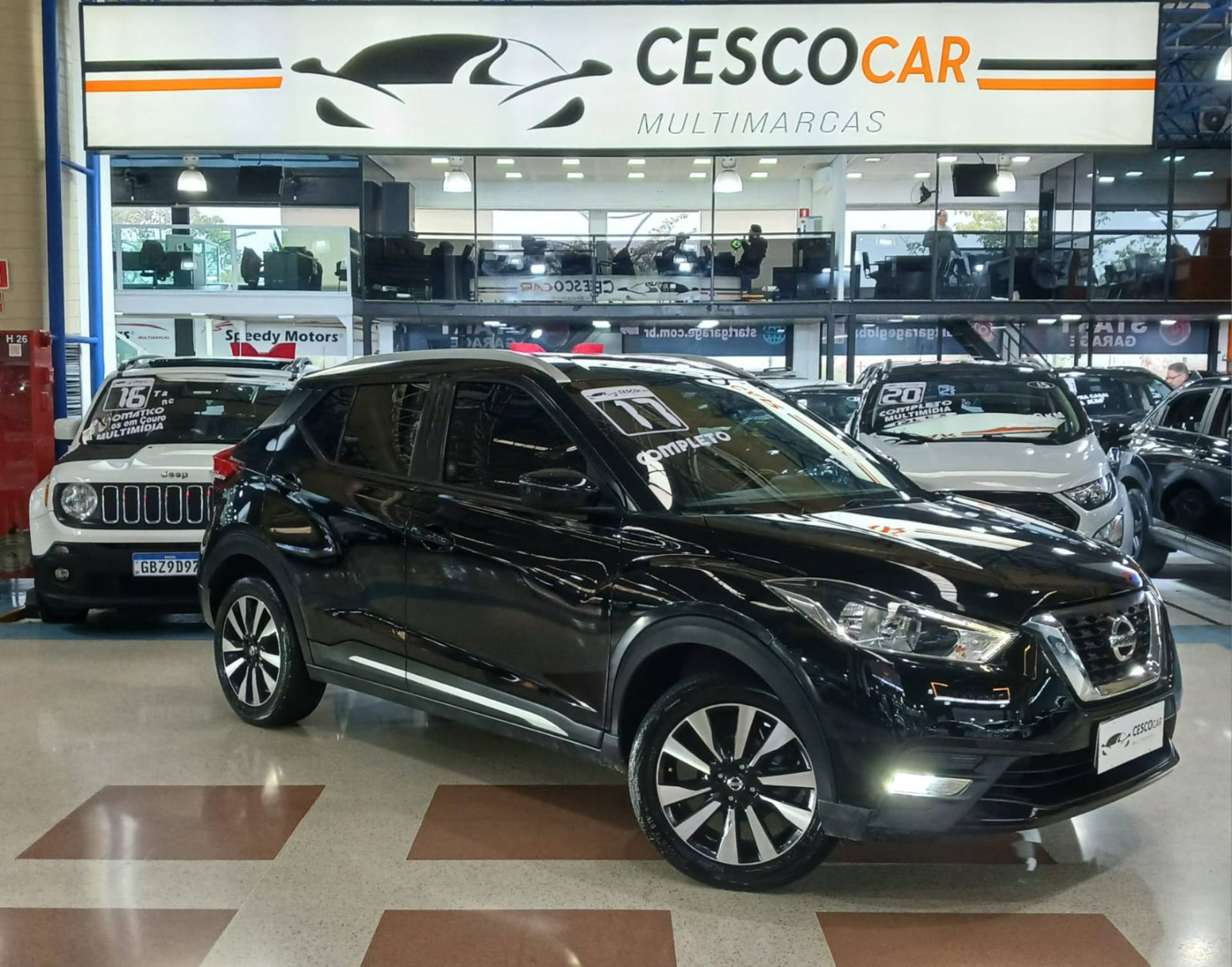 NISSAN KICKS