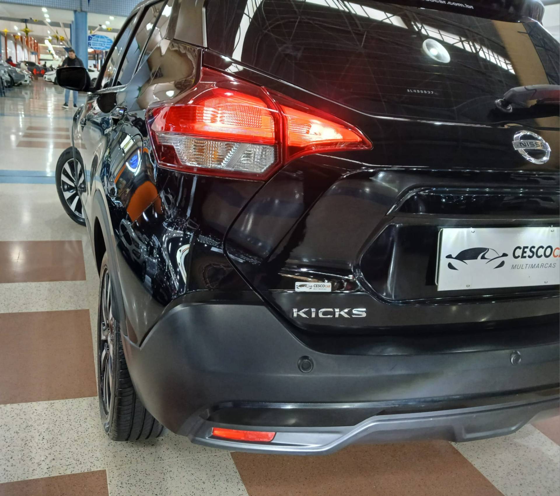 NISSAN KICKS