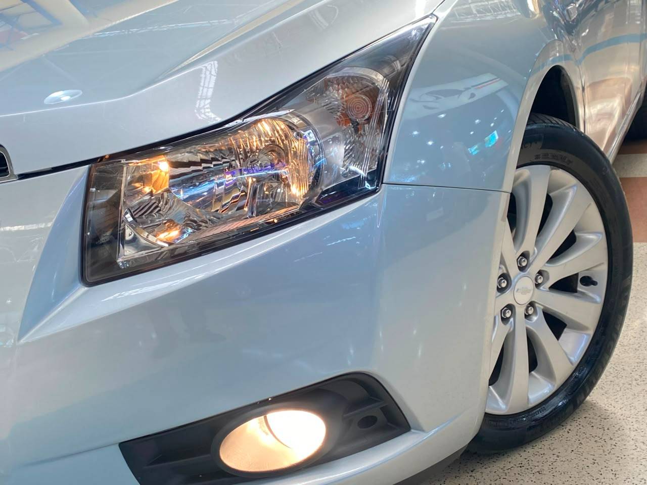 CHEVROLET CRUZE