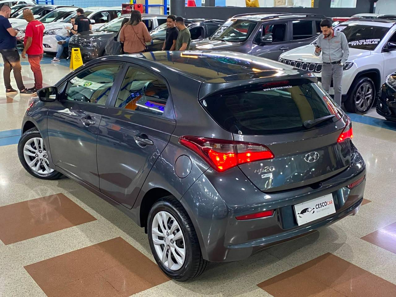 HYUNDAI HB20