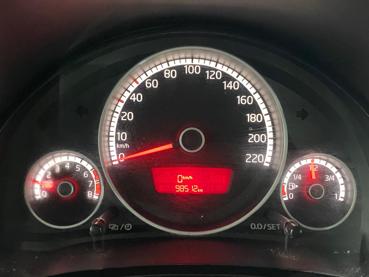 VOLKSWAGEN UP