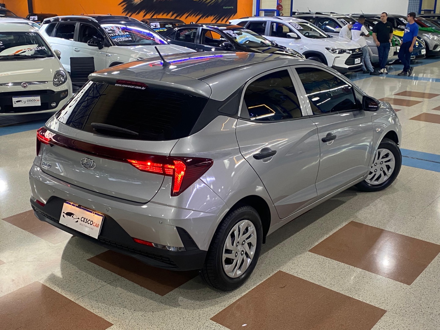 HYUNDAI HB20