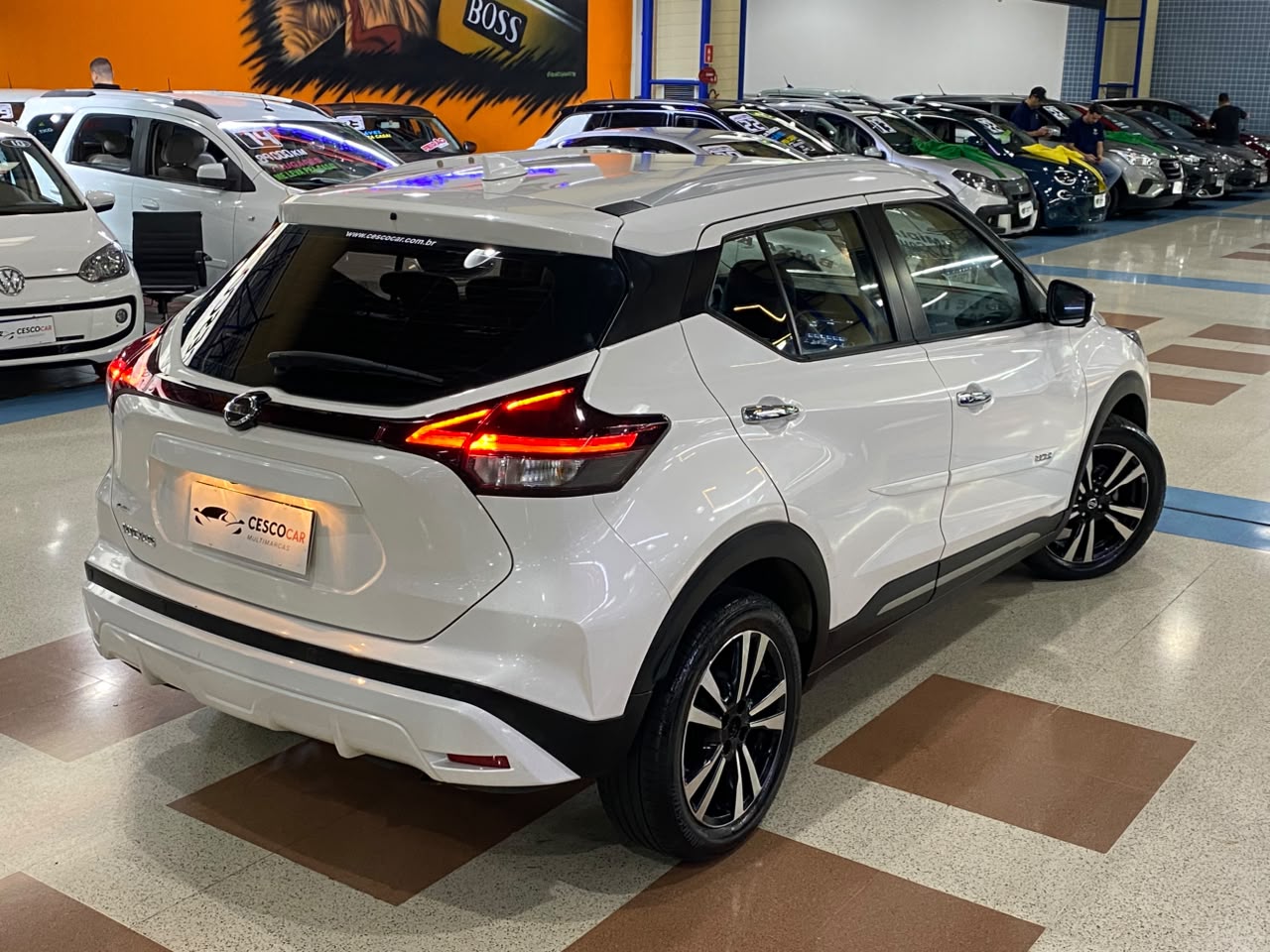NISSAN KICKS