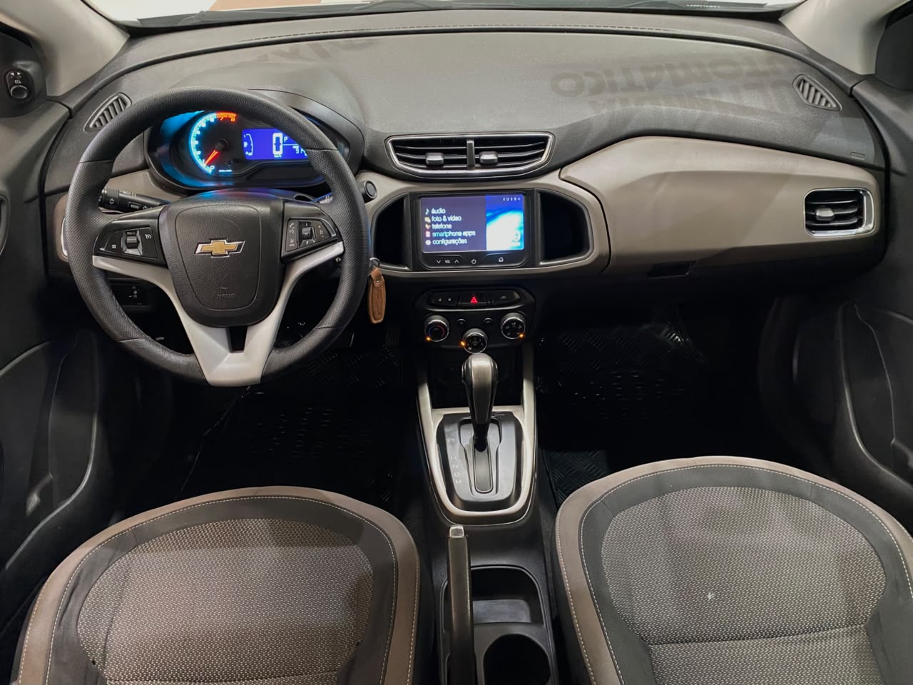 CHEVROLET PRISMA