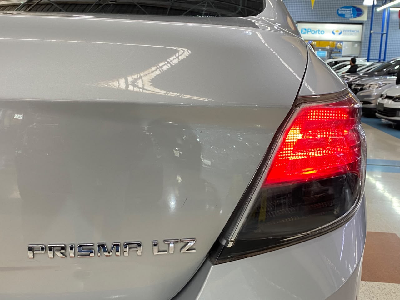 CHEVROLET PRISMA
