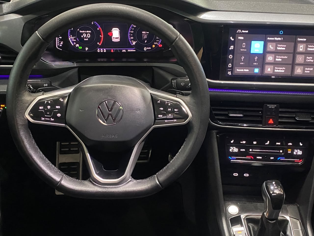 VOLKSWAGEN TAOS