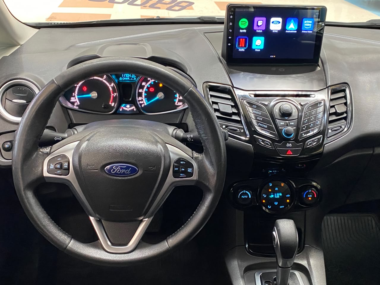 FORD FIESTA