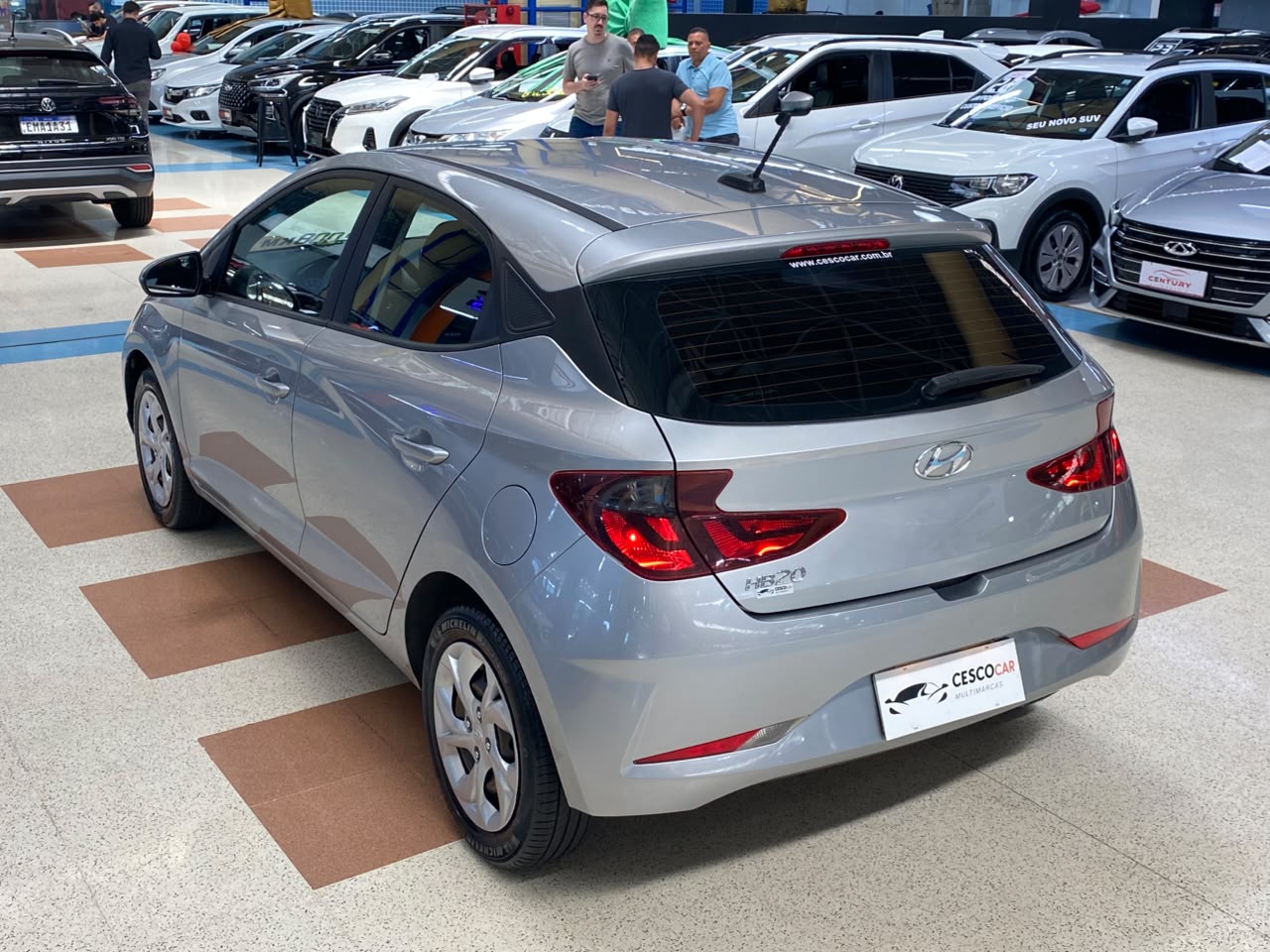 HYUNDAI HB20