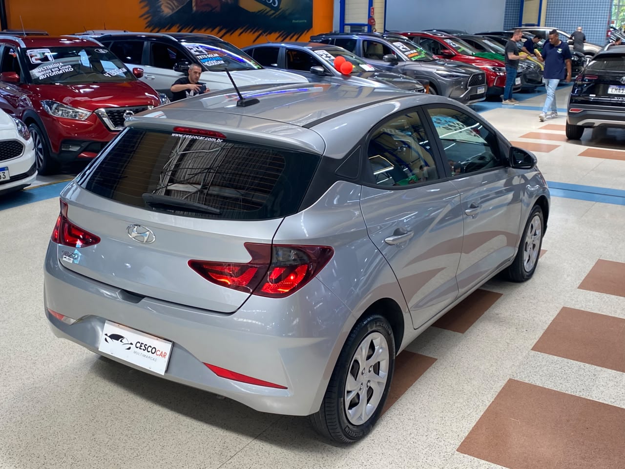 HYUNDAI HB20
