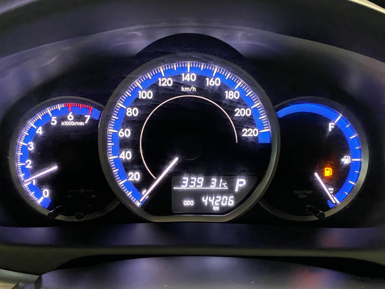 TOYOTA YARIS