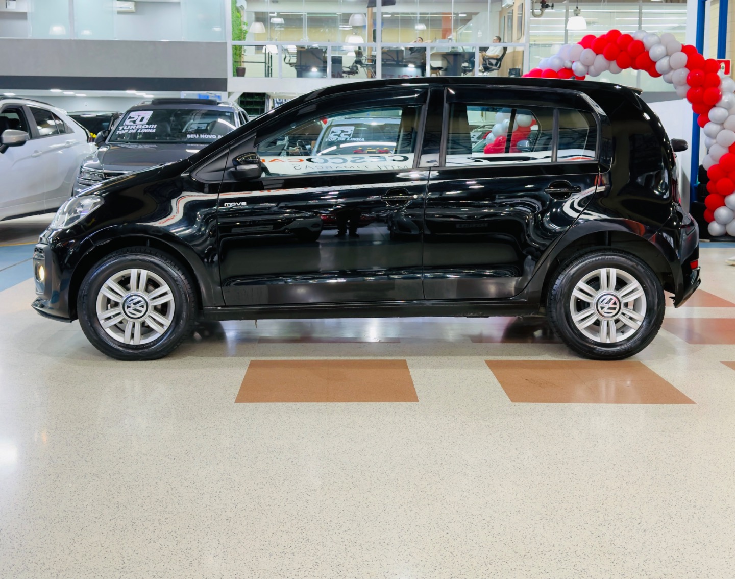 VOLKSWAGEN UP