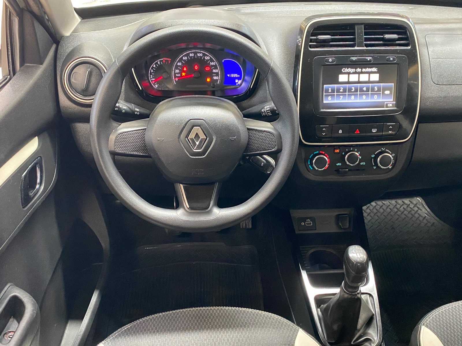 RENAULT KWID